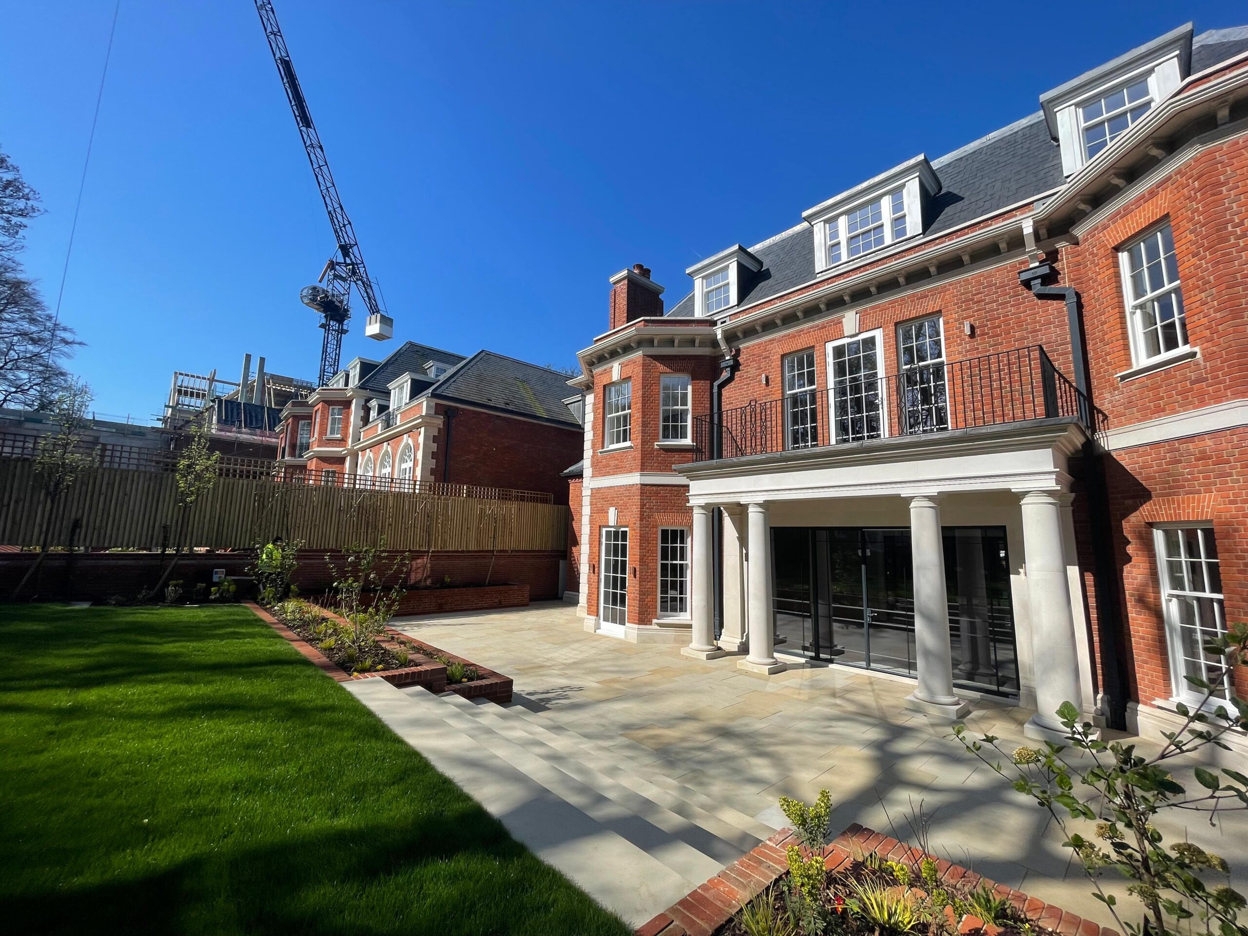 Courteney Avenue, Highgate